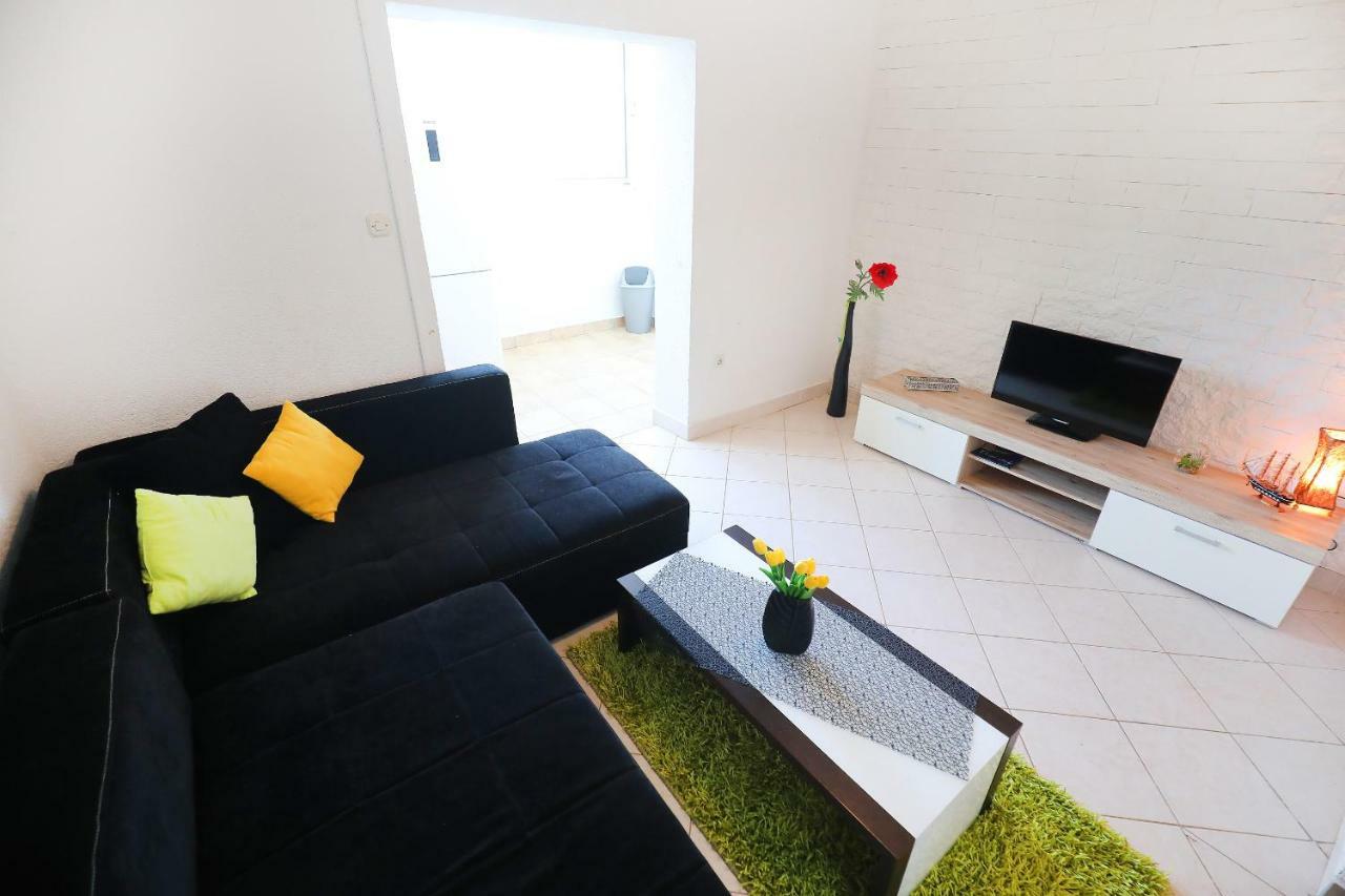 Apartments Savar - Ilo Brbinj Екстер'єр фото