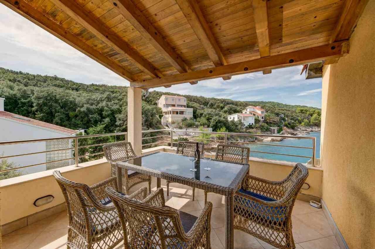 Apartments Savar - Ilo Brbinj Екстер'єр фото