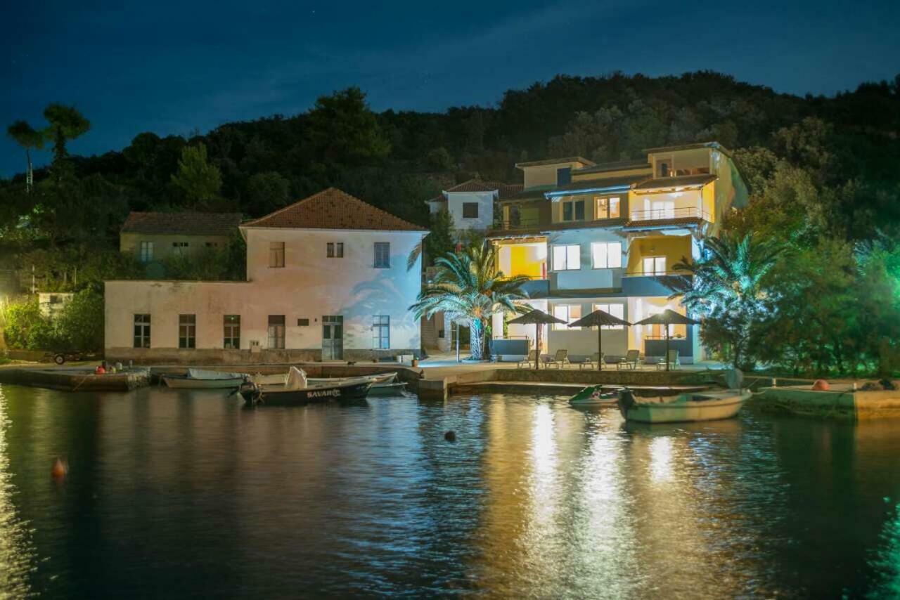 Apartments Savar - Ilo Brbinj Екстер'єр фото