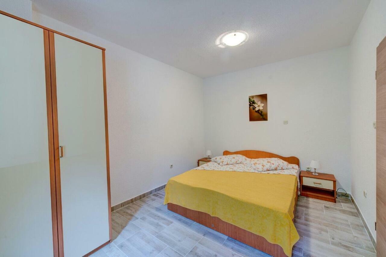 Apartments Savar - Ilo Brbinj Екстер'єр фото